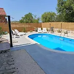 Laura - With Private Swimming Pool * Sibenik