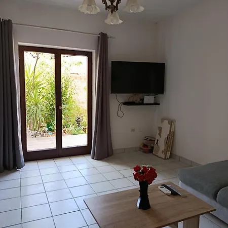 Laura - With Private Swimming Pool * Sibenik