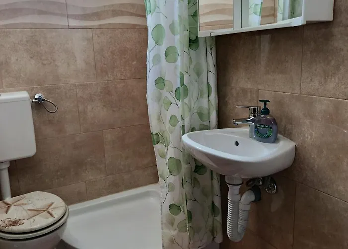 Laura - With Private Swimming Pool